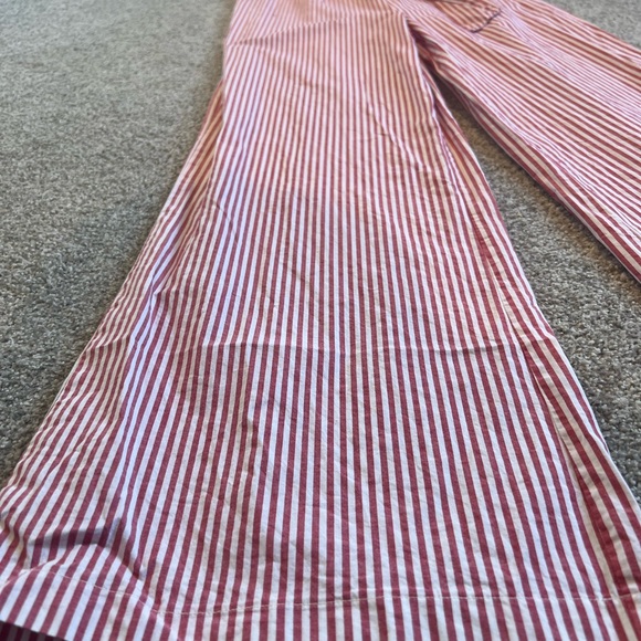 The cutest pinstripe jumpsuit - Picture 3 of 6